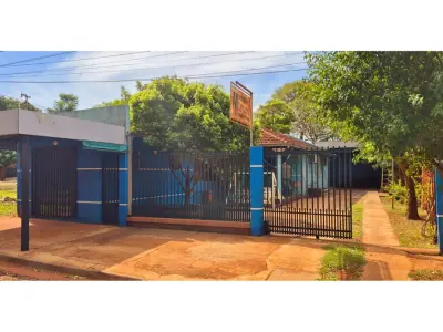 Casa à venda com galpão e espaço comercial em San Pedro 3
