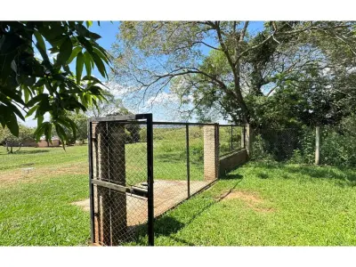 Casa en venta con vista al cerro en Ybycuí 2
