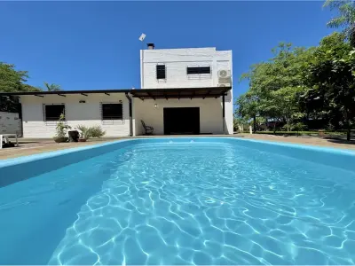 Casa à venda com vista para o lago em San Bernardino 4