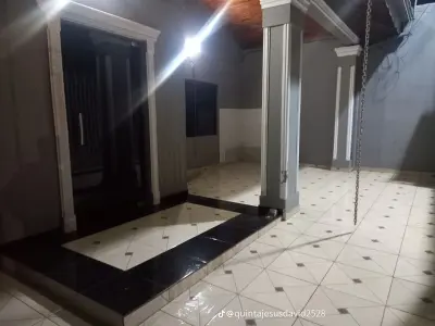 Casa à venda de 4 dormitórios no Km 6, Ciudad del Este 2