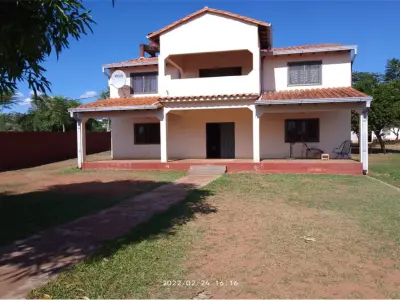 Casa à venda de dois andares em Itá, Central 2