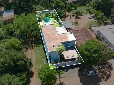 Casa en venta de dos plantas en Itauguá, Virgen del Rosario 3