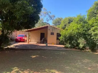 Casa à venda no 4to Barrio, Luque 4
