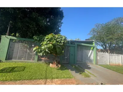 Casa en venta en Acaray, Ciudad del Este 2