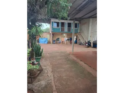 Casa en venta en Acaray, Ciudad del Este 3