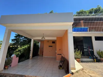 Casa en venta en Área 4, Ciudad del Este 2