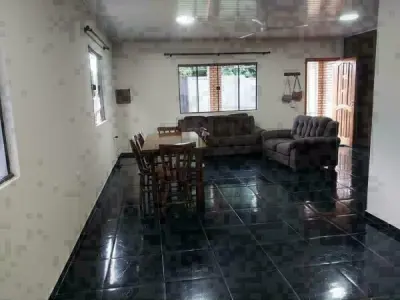 House for Sale in Area 6, Hernandarias 4