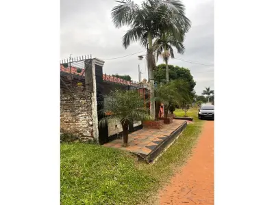 Casa à venda em Areguá, Central 3