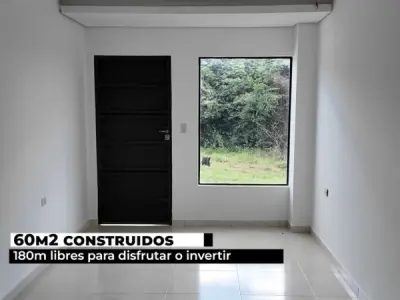 Casa à venda em Areguá com terreno extra, bairro Caacupemi 3