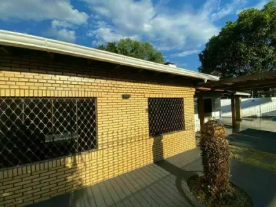 House for Sale in Barrio Boquerón II, Ciudad del Este 3