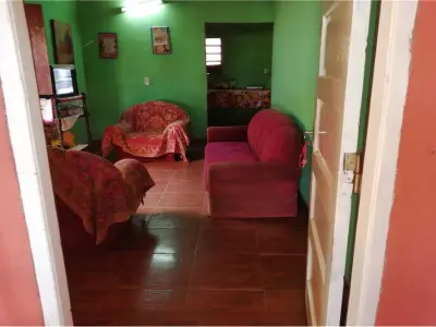 Casa à venda no bairro Buena Vista, Encarnación 3
