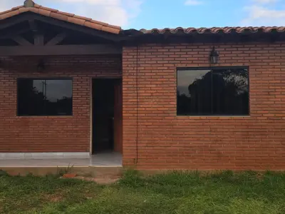 Casa en venta en barrio Caaguazú, Itá 4