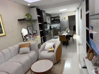 Casa en venta en Barrio Cañada Garay, Luque 2