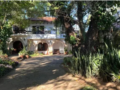Casa à venda em condomínio fechado Aranjuez, San Vicente 2