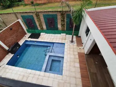 Casa en venta en barrio cerrado Arapoty, Mariano Roque Alonso 4