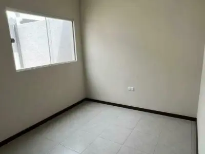 Casa en venta en barrio cerrado Arasy 1, Areguá | 3 dormitorios 3
