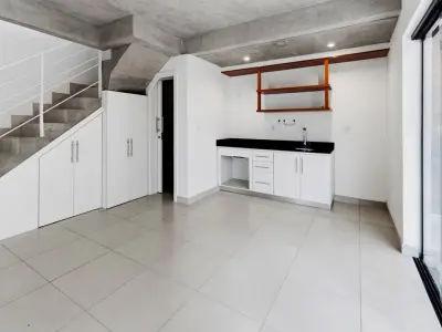 Casa à venda no condomínio Jardines de Loma Merlo, Luque 4