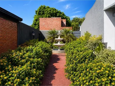 Casa à venda no condomínio La Caoba Residencial, Limpio 4