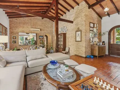House for sale in Surubi'i gated community, Mariano Roque Alonso 3
