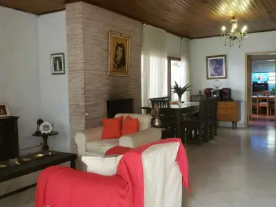 Casa à venda no bairro Ciudad Nueva, Assunção 2