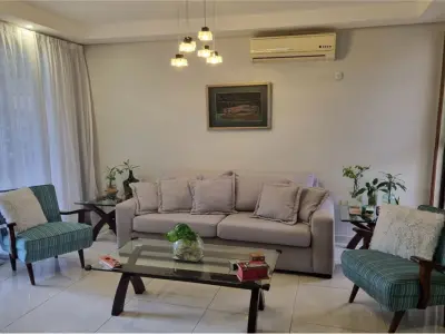 House for sale in Barrio Herrera, Asunción 3