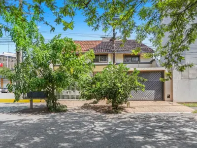 Casa en venta en Barrio Herrera, Asunción 3