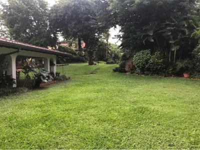 Casa en venta en Barrio Jara, Asunción 3