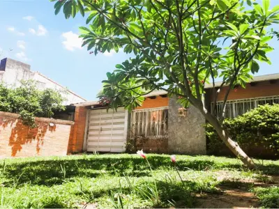 Casa à venda no Barrio Jara, Assunção 4