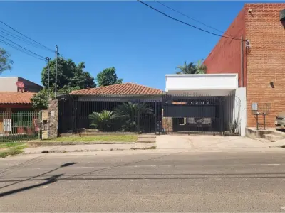 Casa à venda no bairro La Concordia, Mariano Roque Alonso 2