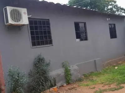 Casa en venta en barrio La Lomita, Capiata 4
