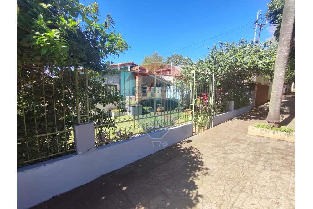 Casa en venta en Barrio La Paz, Encarnación