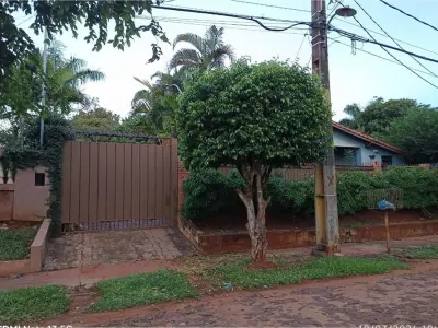 House for sale in Barrio Laurelty, Luque 4