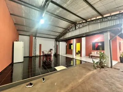 Casa à venda no bairro Mariscal López, Hernandarias 4