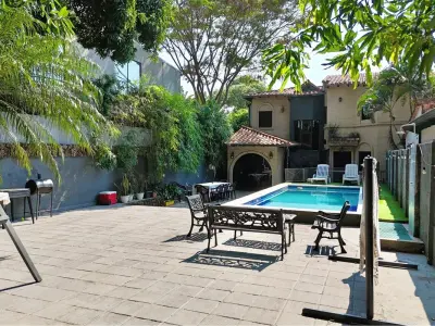 Casa en venta en Barrio Mburicaó, Asunción 3
