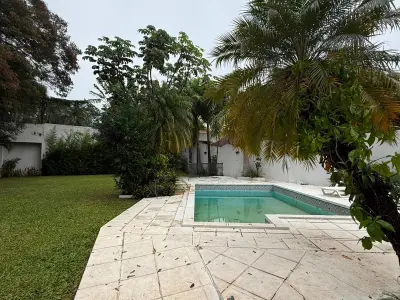 Casa à venda no Barrio Mcal. Estigarribia, Assunção 2