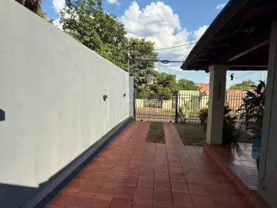 House for sale in Mirador neighborhood, Mariano Roque Alonso 4