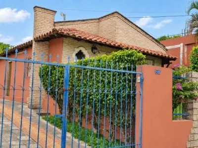 Casa à venda no Barrio Nazareth, Assunção 2