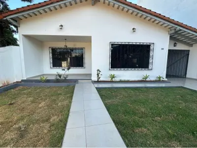 Casa en venta en barrio Obrero, Ciudad del Este 3