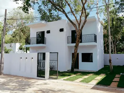 Casa à venda no Barrio Paraíso, Maramburé, Luque 2
