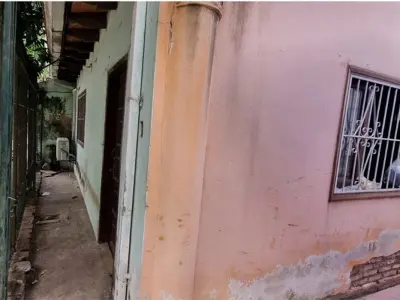 Casa à venda no Barrio Republicano, Assunção 4