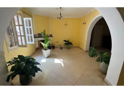 Casa à venda no Barrio Sajonia, Assunção 4