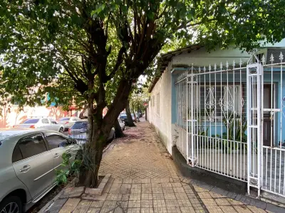 Casa en venta en Barrio San Antonio, Asunción 3