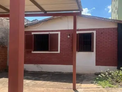Casa à venda no Barrio San Isidro, Ciudad del Este 3