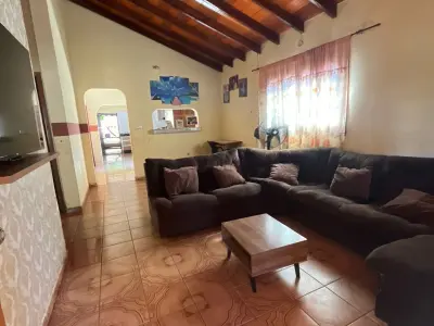 House for Sale in San José Neighborhood, Hernandarias 3