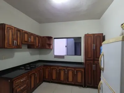 Casa à venda no Bairro San Miguel, San Lorenzo 3