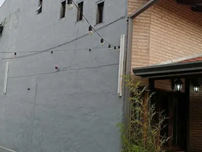 Casa en venta en barrio San Pablo, Asunción 4