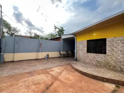 Casa en venta en Barrio San Pedro, Encarnación 3