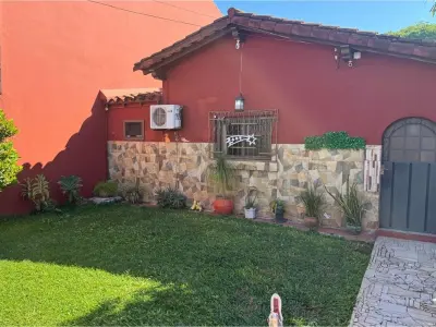 House for sale in Santísima Trinidad, Asunción 3