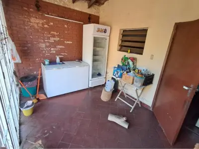 Casa en venta en Bernardino Caballero, Asunción 4