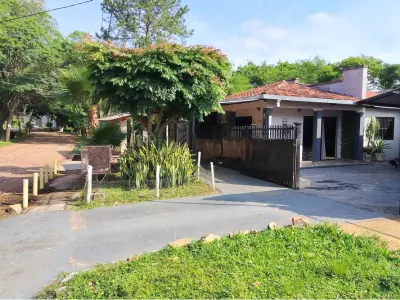 Casa à venda em Caacupé Centro com 5 dormitórios 4